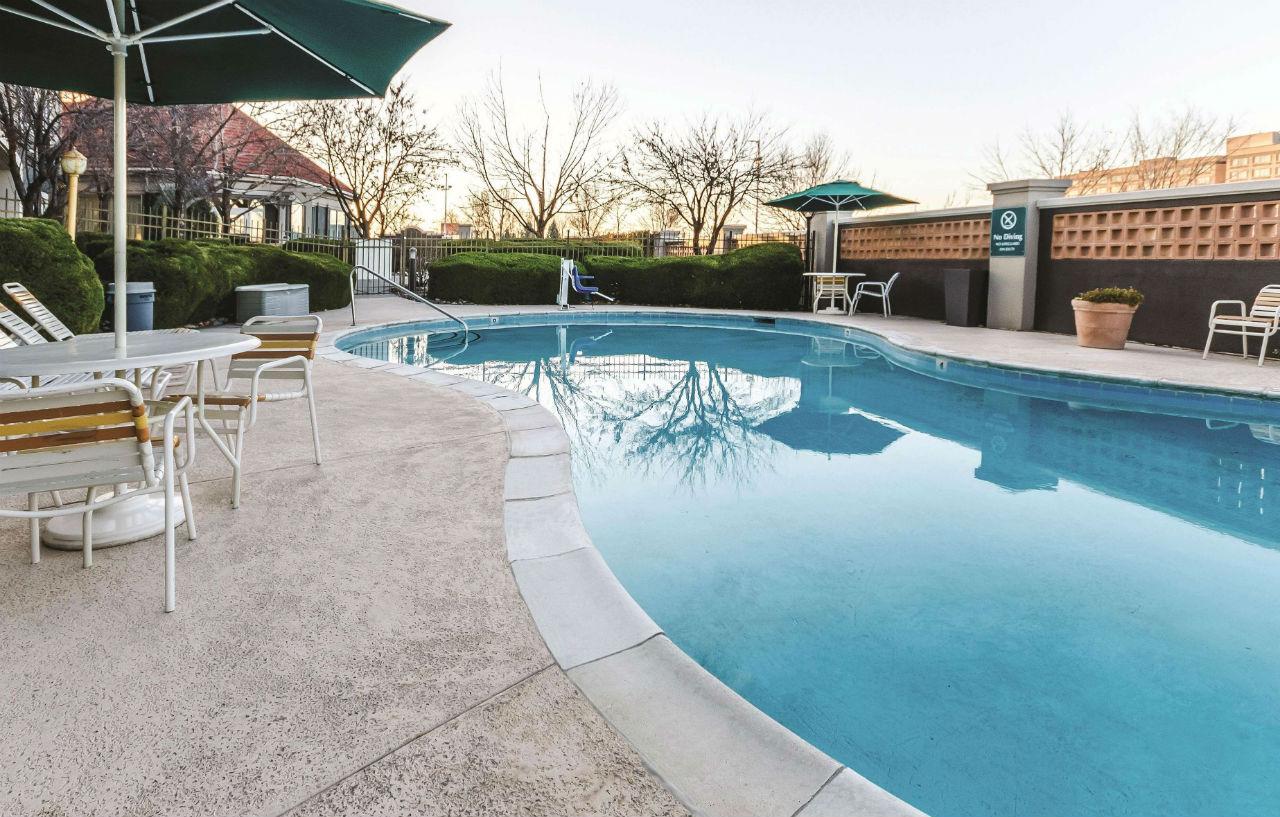 La Quinta By Wyndham Grand Junction Airport Hotel Exterior photo