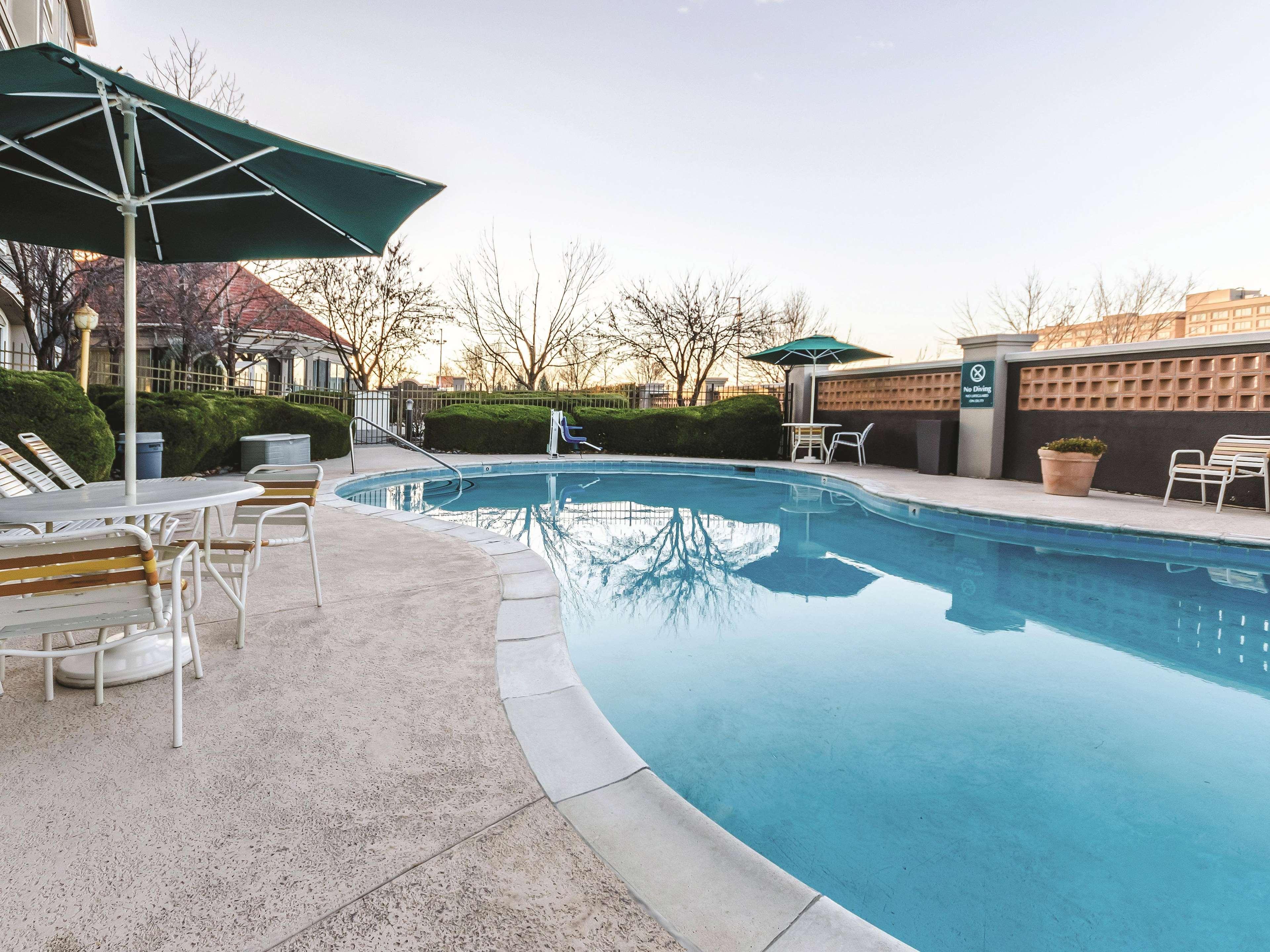 La Quinta By Wyndham Grand Junction Airport Hotel Exterior photo