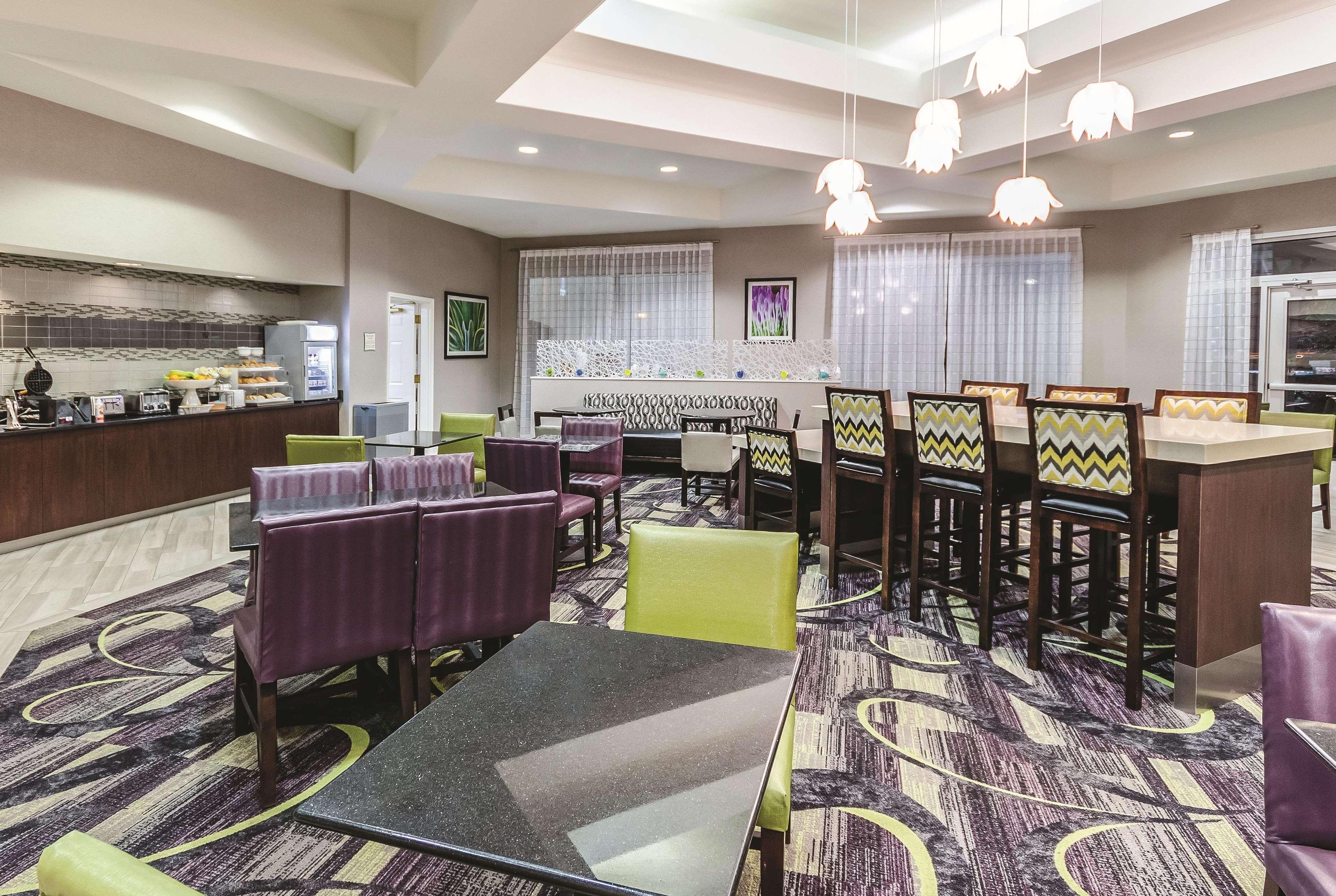 La Quinta By Wyndham Grand Junction Airport Hotel Exterior photo