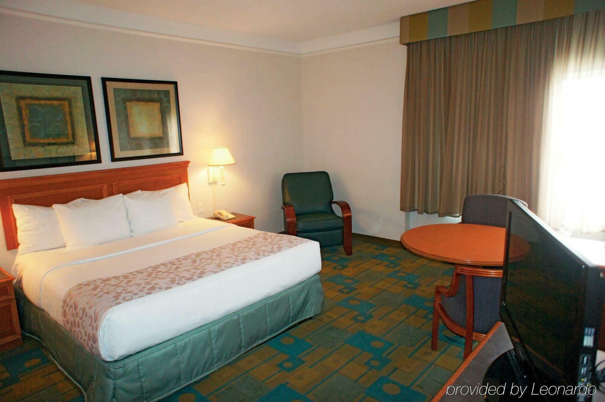 La Quinta By Wyndham Grand Junction Airport Hotel Exterior photo